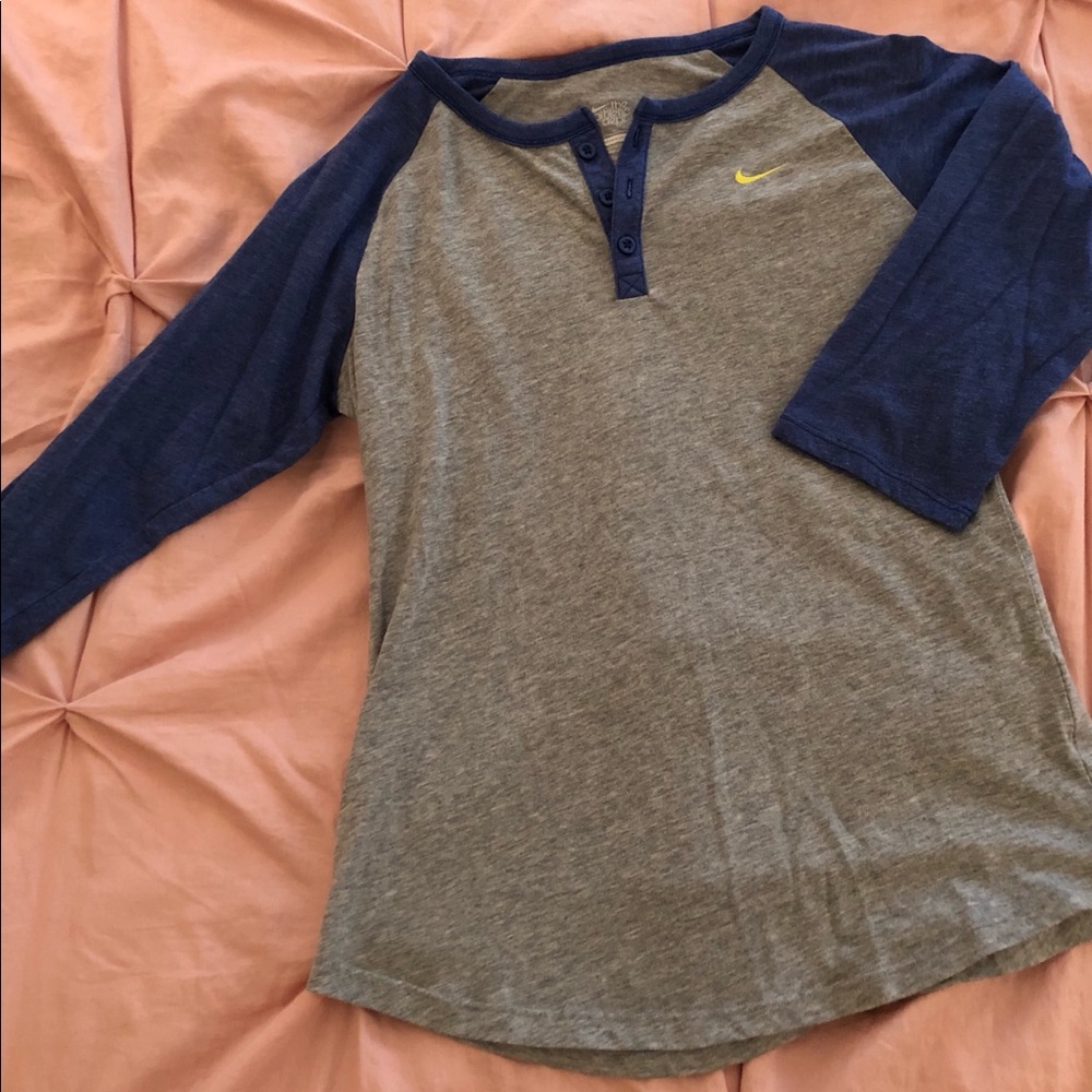 Nike Top